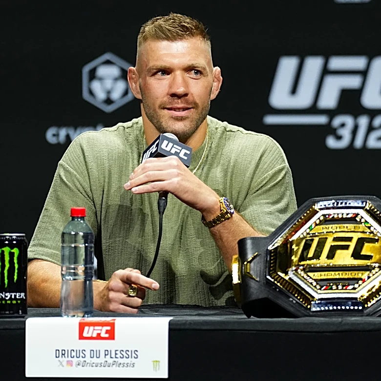 UFC Vegas 118’s Brendan Allen was ‘finessed’ by ‘b—ch’ Dricus du Plessis: ‘Supposed to be a done deal’