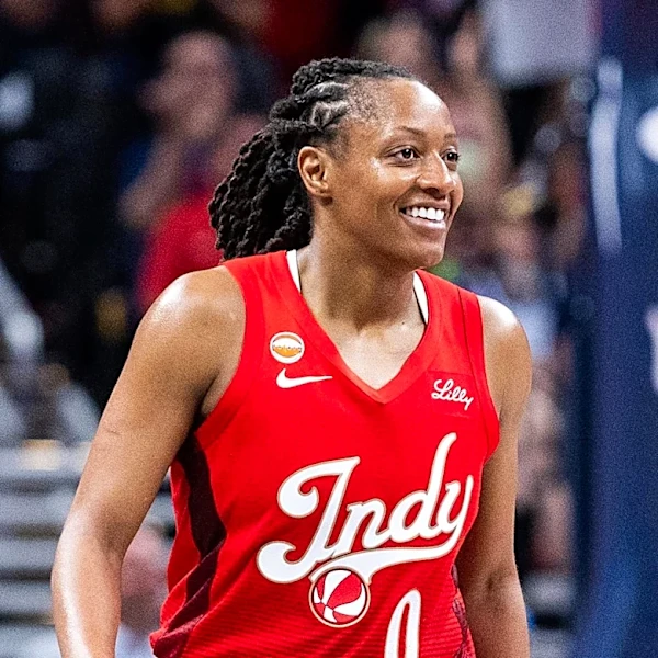 The keeper of the Fever culture, Kelsey Mitchell leads the way—and surpasses 5,000-career points—in Commissioner’s Cup win