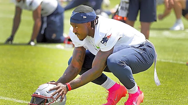 Patriots Mailbag: How concerning is A.J. Brown’s injury history?