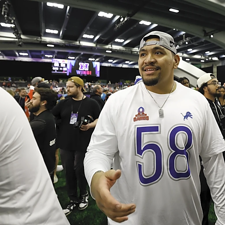 Lions News: Penei Sewell showing leadership, camaraderie with new o-line