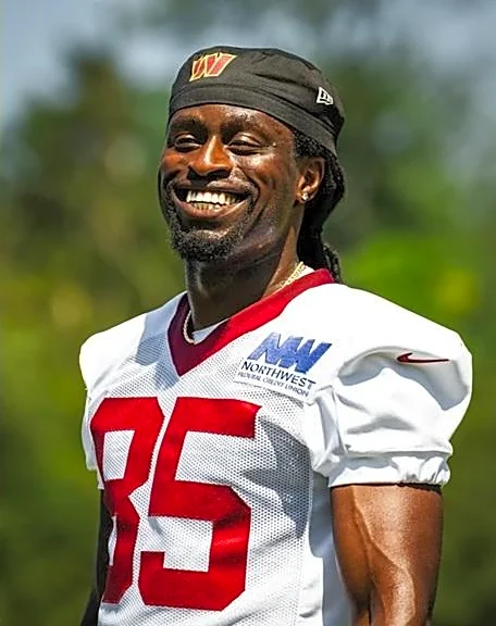 Commanders News: TE Chig Okonkwo sees new opportunity in Washington