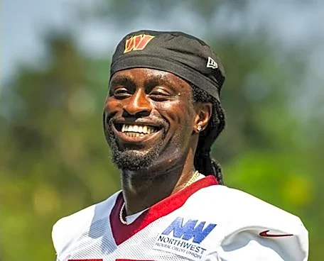 Commanders News: TE Chig Okonkwo sees new opportunity in Washington