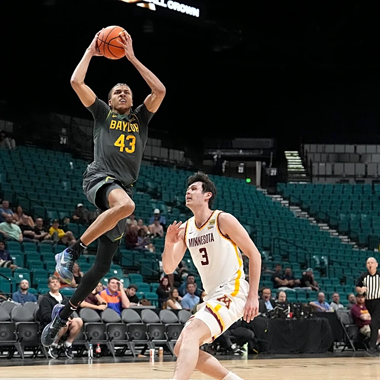 Cameron Carr has everything you want in a modern shooting guard