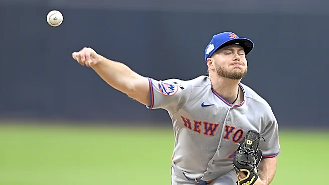 Mets shutout Padres behind solid outing from Christian Scott