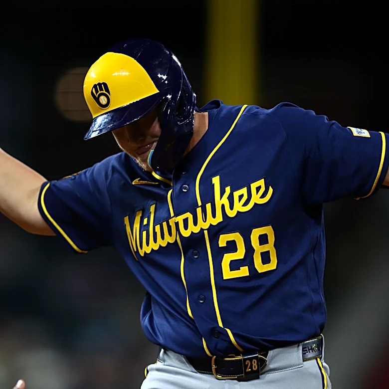Pitcher’s dual turned offensive shootout prompt Brewers win