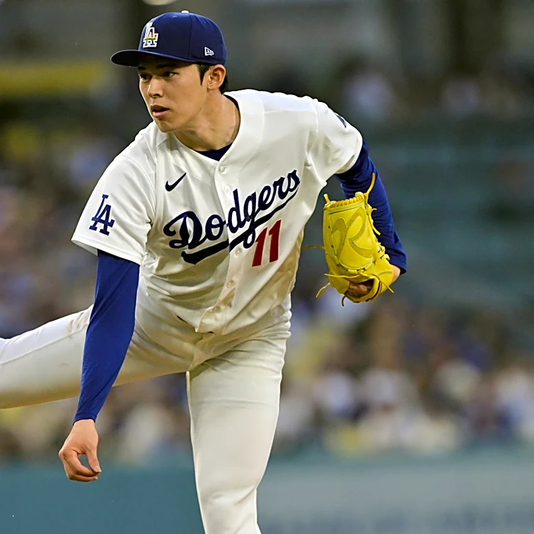 Roki Sasaki, Shohei Ohtani continue to impress