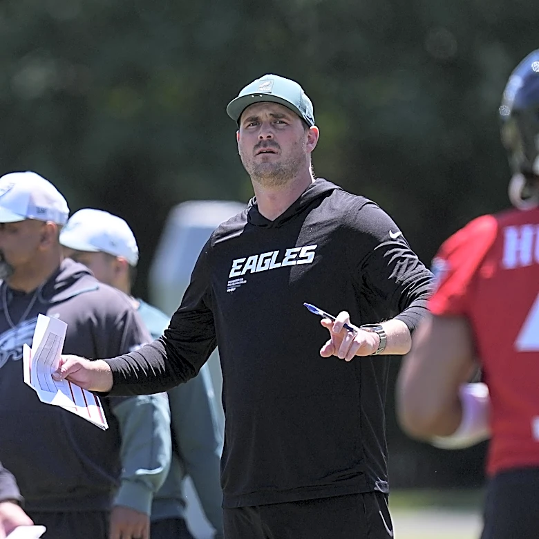 Eagles News: Jordan Mailata says Sean Mannion is an “evil genius”