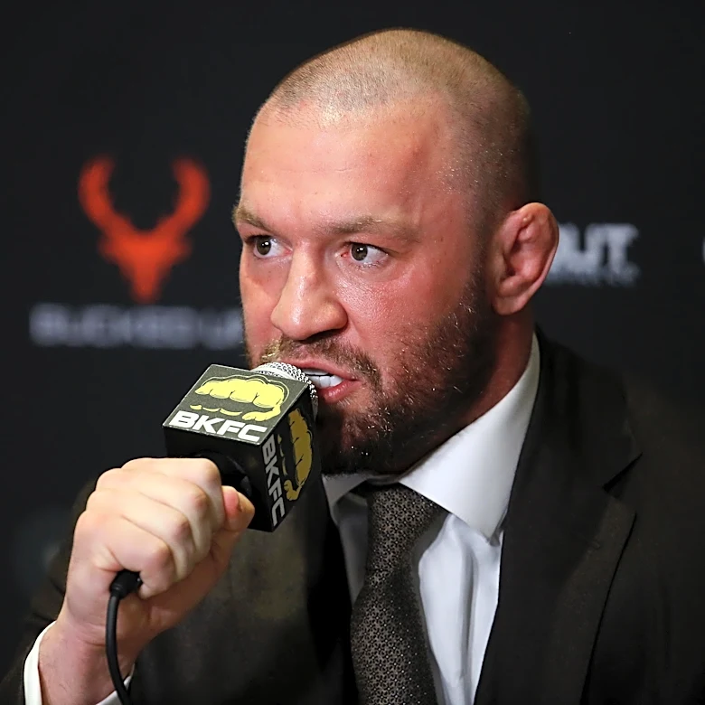 Georges St-Pierre, Demetrious Johnson debate Conor McGregor’s greatness: ‘He used to create an emotion’