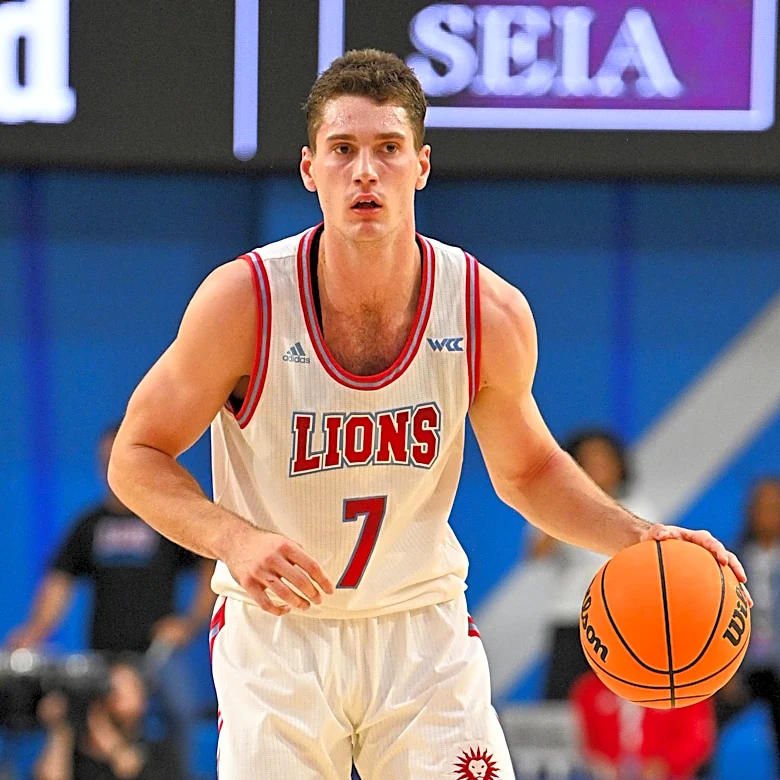 Virginia basketball adds guard depth in transfer Jan Vide