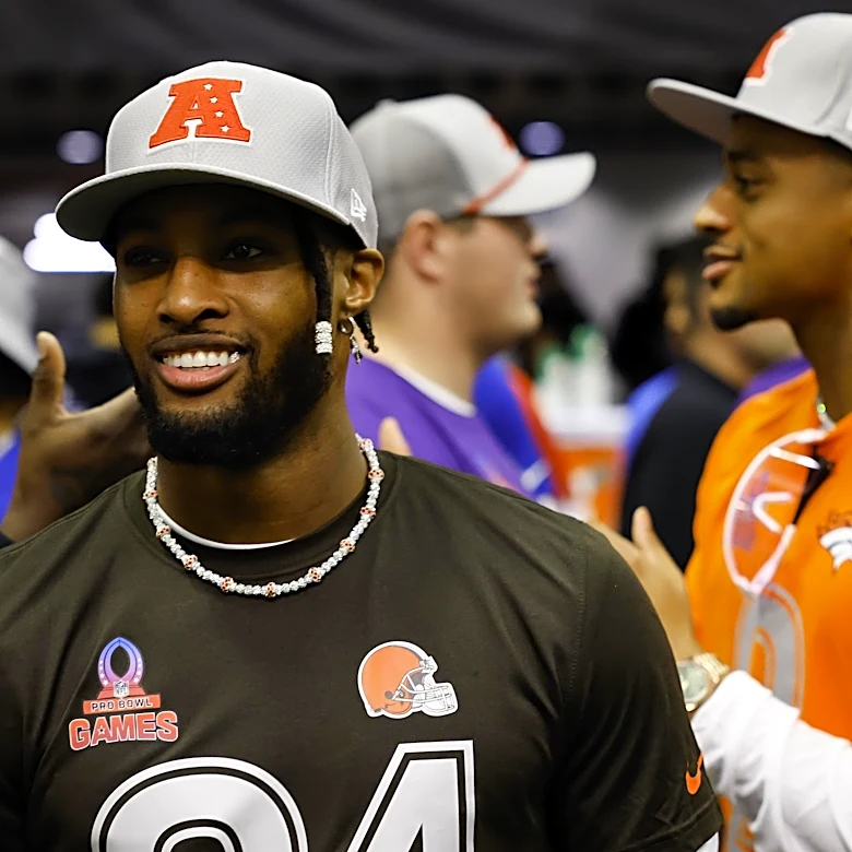 Sunday Dawg Chow (6/7): On big brains, numbers (6-7!), and random thoughts