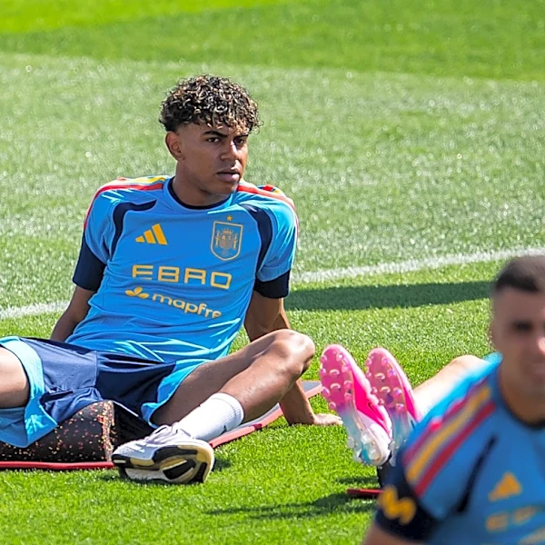 Barcelona clear Lamine Yamal to play for Spain at World Cup 2026 but set conditions after hamstring injury