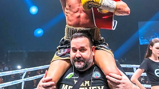 Moloney takes IBF title from Garcia, Yabuki retains, Casimero destroys Nery