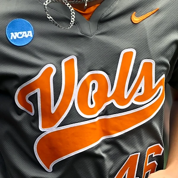 Mercer two-way transfer Braydon Kersey commits to Tennessee