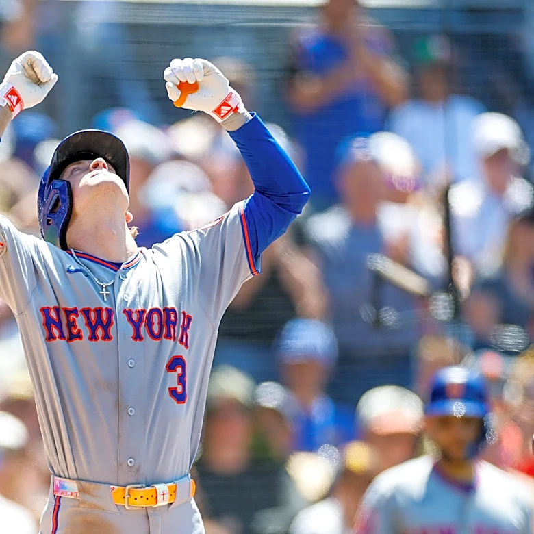 Five-hit game by Carson Benge lifts Mets to rubber game victory over Padres