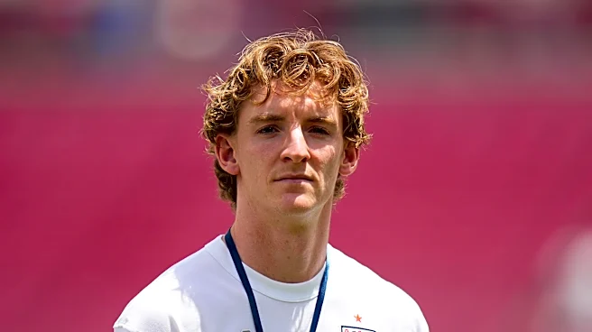 ‘It came quite late’ – Anthony Gordon reveals why he chose Barcelona over Bayern Munich