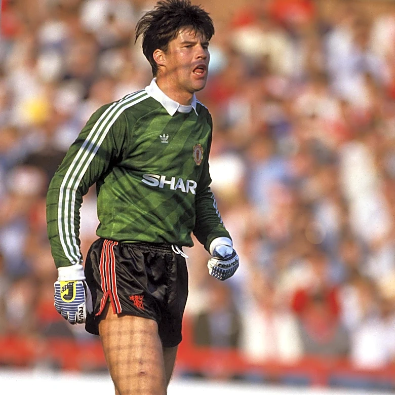 On This Day (8 June 1987): Smith Rules Out Roker Return For Turner!