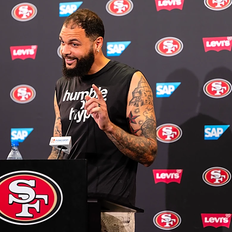 49ers News: A great week to be thankful for Mike Evans and De’Zhaun Stribling