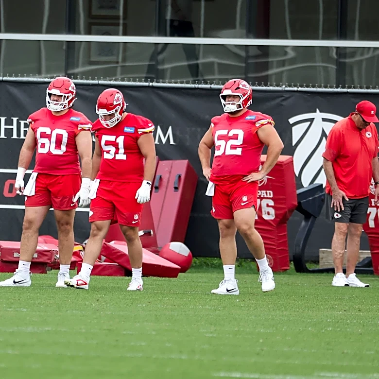Expectations for the Chiefs offensive line will be high in 2026