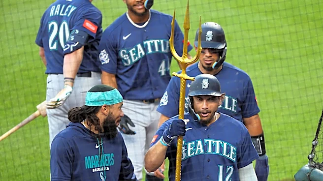 Mariners challenge their way to win over Orioles, 6-3