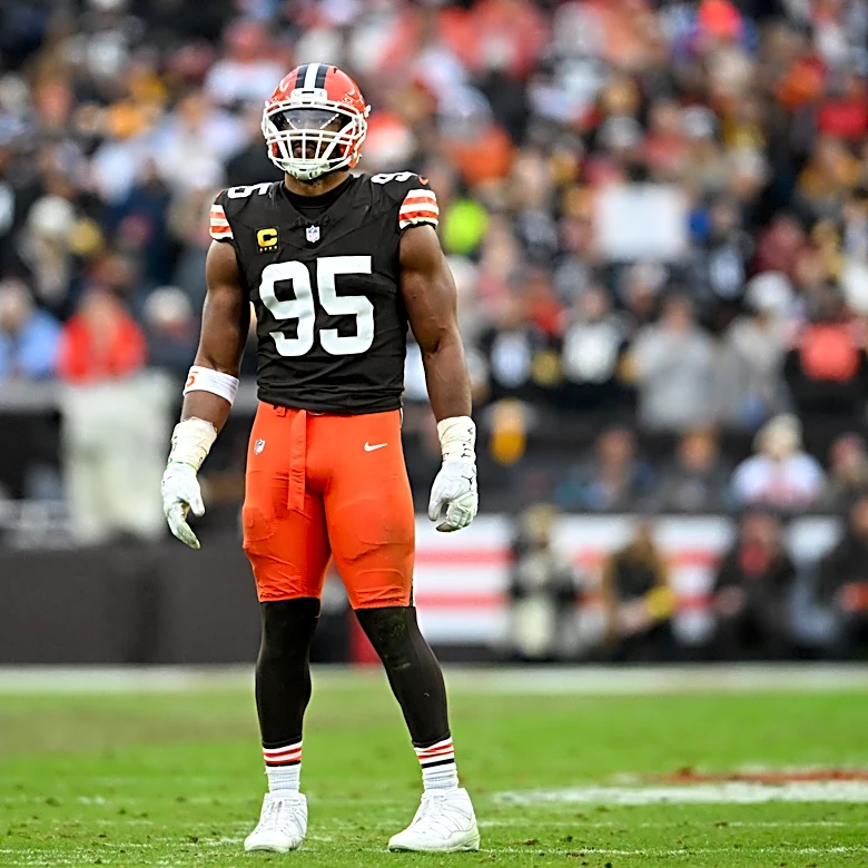 Reacts Survey Results: Jaguars fans OK with not swinging for Myles Garrett