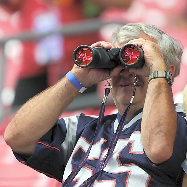 Patriots links 6/09/26: Mini camp, max attention