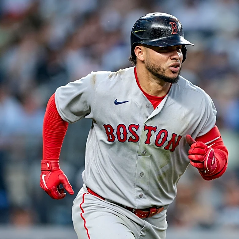 The Red Sox should be looking to trade Willson Contreras