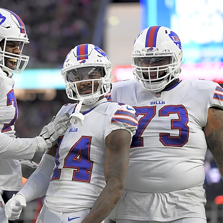 Dion Dawkins hints at Stefon Diggs reunion with Buffalo Bills on Instagram