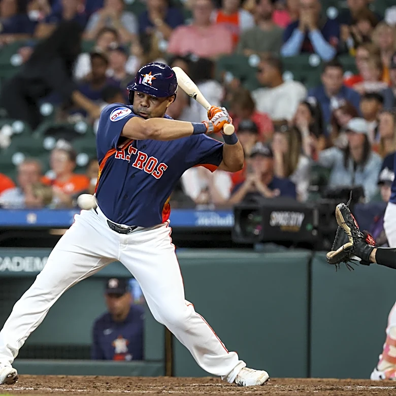 Report: Astros to Place LaMonte Wade Jr. on IL, Recall OF Joey Loperfido