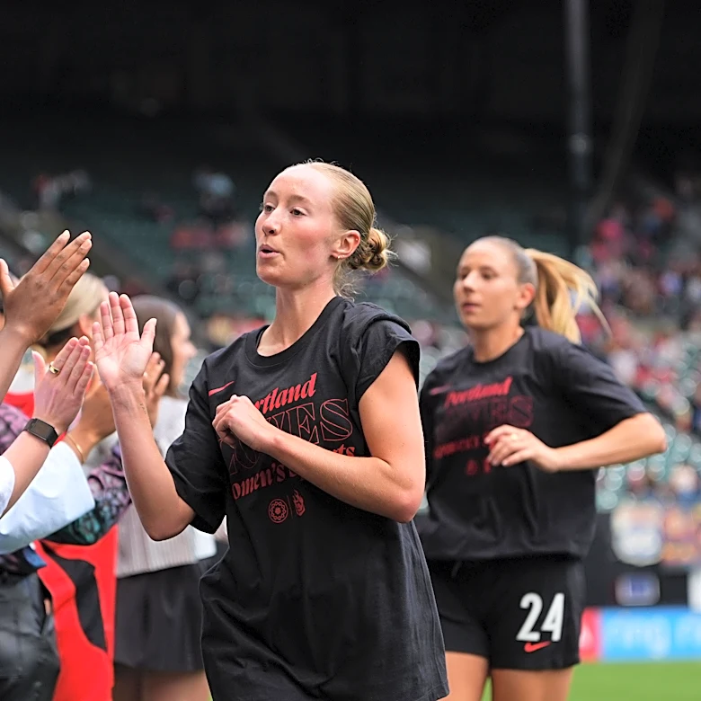 Rookies Renee Lyles and Jennie Immethum agreed to contract extension with the Portland Thorns