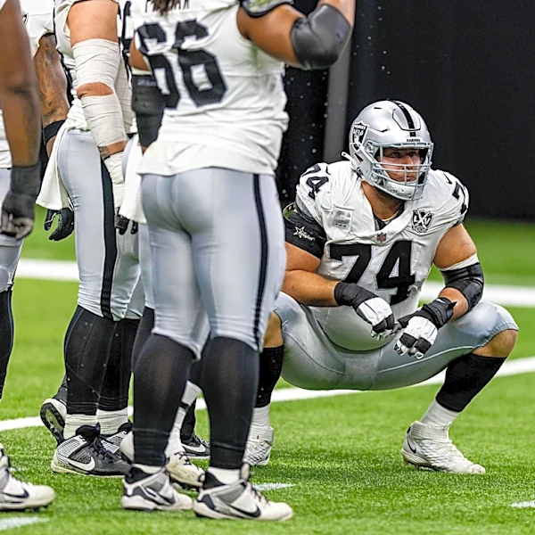 Rick Dennison brings experience to Las Vegas Raiders offensive line