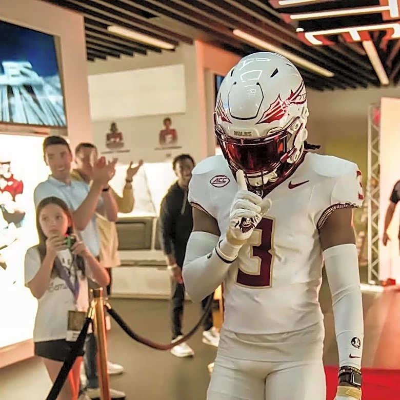 Blue-chip receiver Sean Green commits to Florida State
