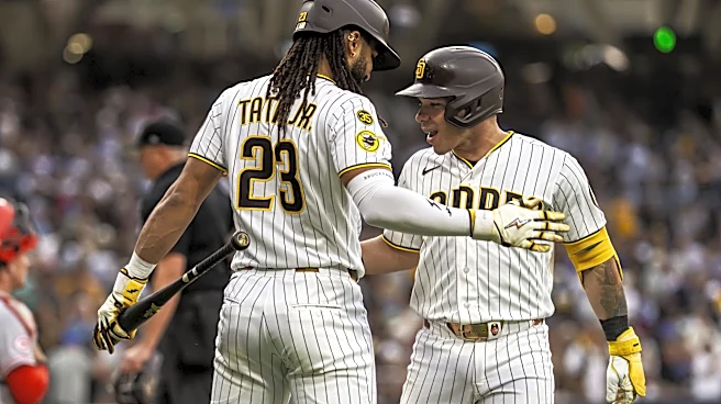 Padres get much-needed win against struggling Reds club