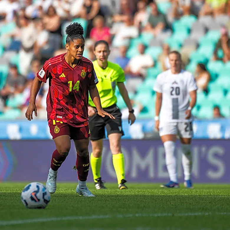 Germany ease past Slovenia to complete perfect Women’s World Cup qualifying campaign