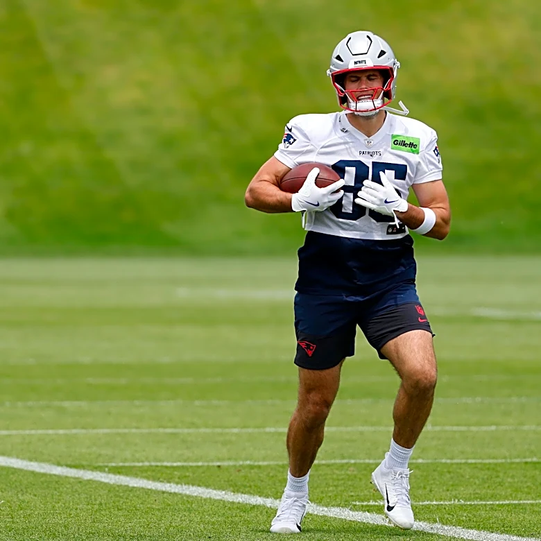 5 performances of note from the Patriots’ first minicamp practice