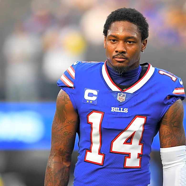 Stefon Diggs posts Bills highlights on his personal Instagram