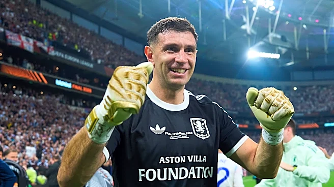 Reports: Juventus agree to personal terms with Emi Martinez on three-year deal