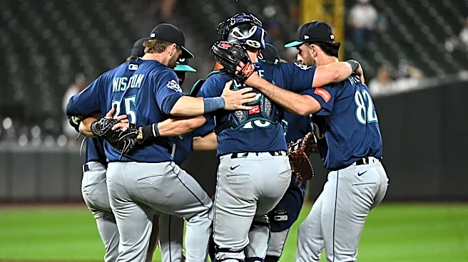 Mariners go down to Birdland