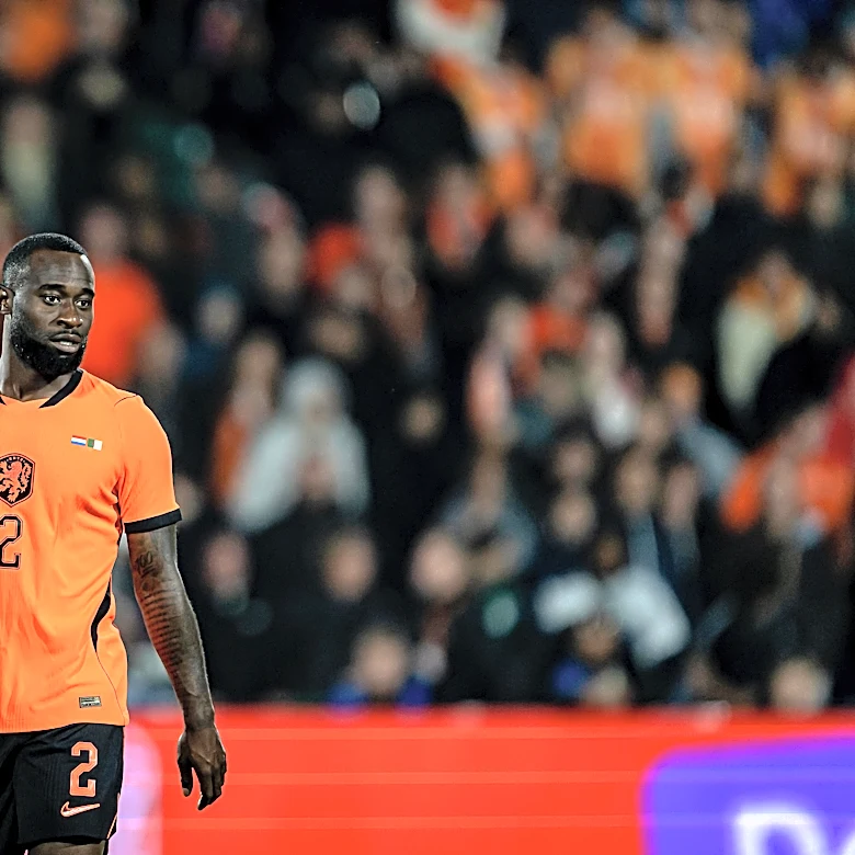 Liverpool Interest in Geertruida Reportedly Fades Following Slot Sack