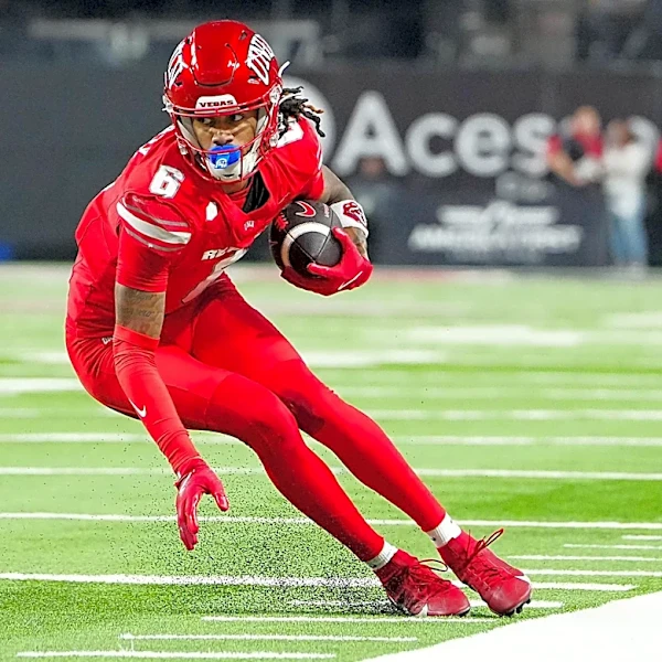 Spotlight is on Commanders UDFA WR Jaden Bradley in Week 3 of OTAs