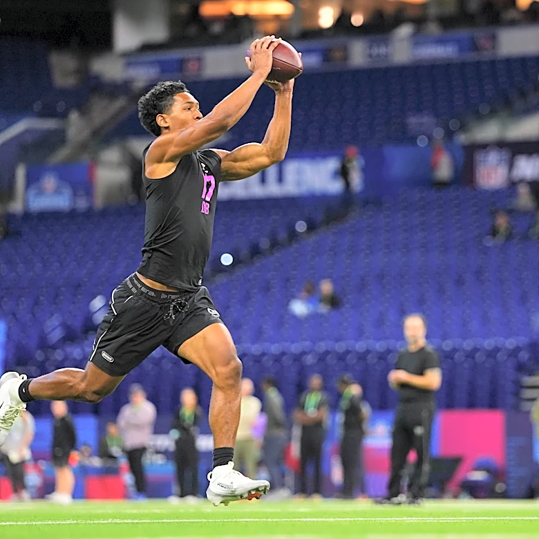 Jeff Hafley impressed by Dolphins rookie Chris Johnson