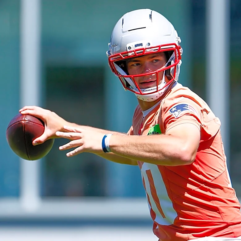 Drake Maye excited about early connection with A.J. Brown