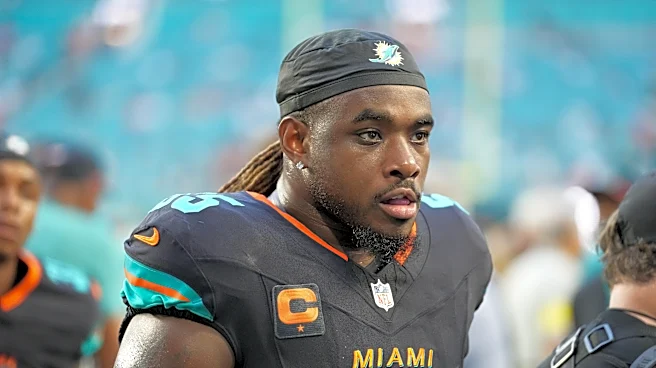 Dolphins sign center Aaron Brewer to massive extension