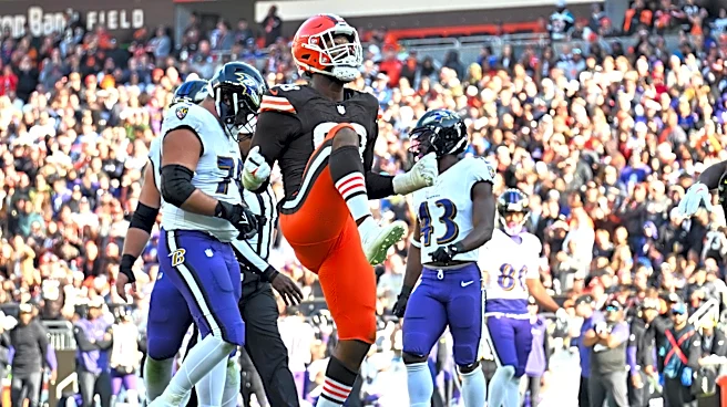 NFL free agency: News on 2 former* Browns defensive ends