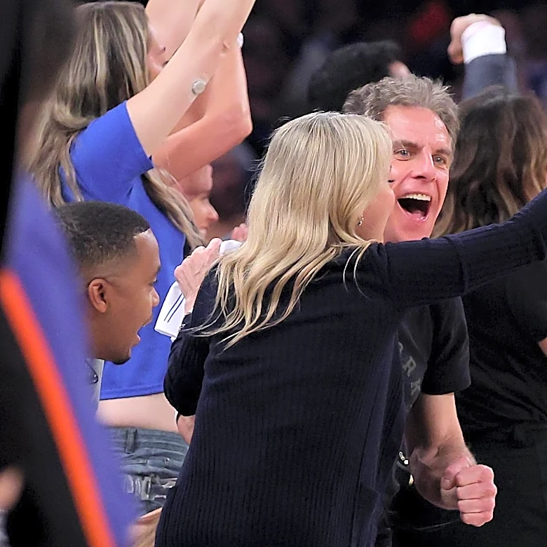 Knicks 107, Spurs 106: Scenes from a historic game saved by the Wu-Tang Clan