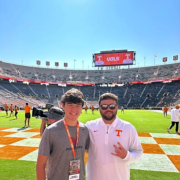 5-Star Tennessee Kicker Commits to Notre Dame Football