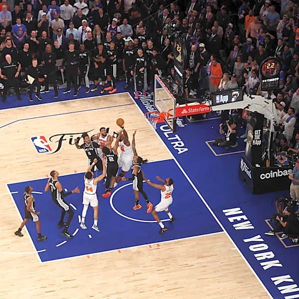 Knicks Bulletin: ‘Right hand of God’