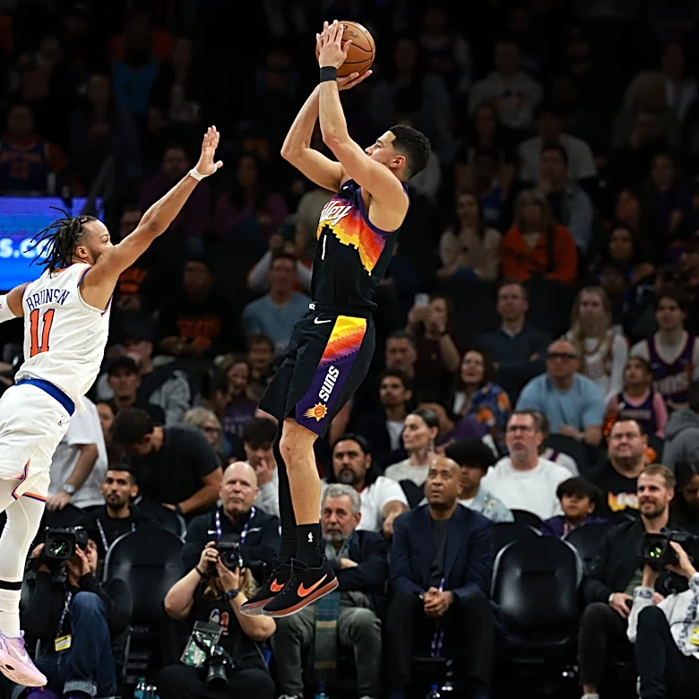 Devin Booker or Jalen Brunson? A debate for the barstool