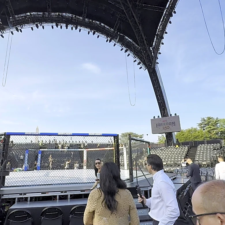 Video: First look at UFC White House octagon on South Lawn