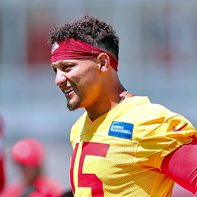 Andy Reid gives Patrick Mahomes update, other notes on Chiefs injuries