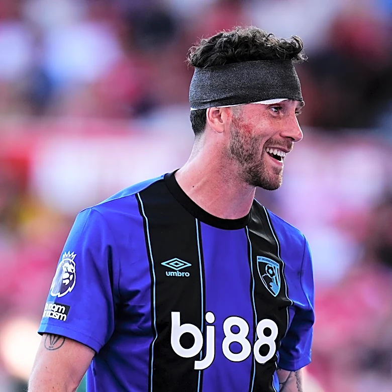 Marcos Senesi called up to Argentina World Cup squad